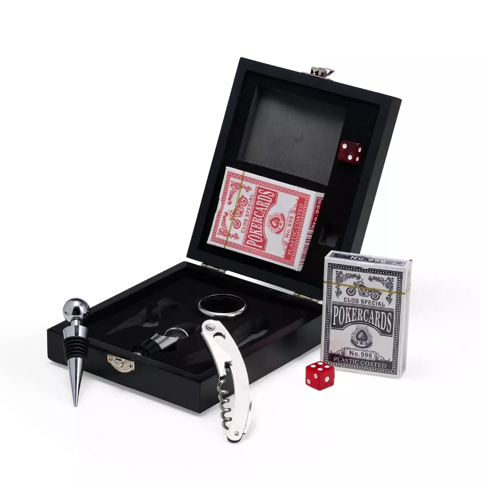 Kit vinho com jogo de baralho - 1