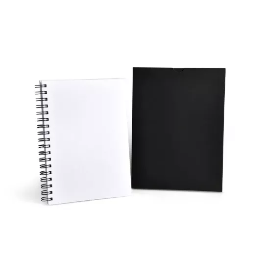 Caderno com pauta 23x18 - 1