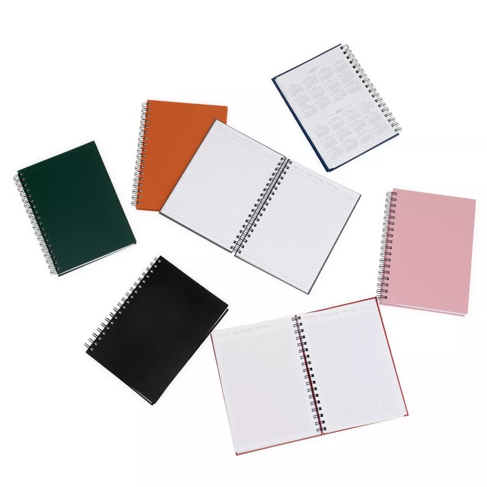 Caderno cromato com pauta 23x16 - 1