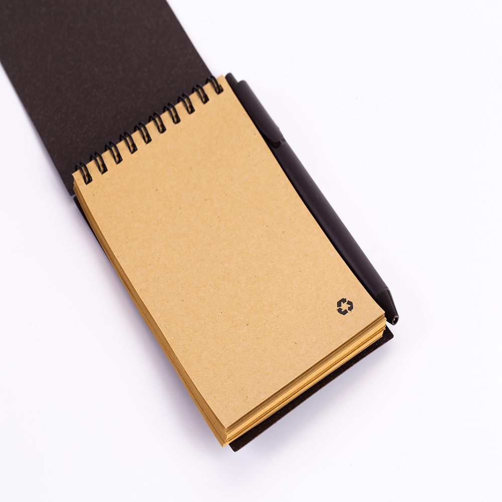 Mini caderno capa em pp com caneta sem pauta 14x9 - 2